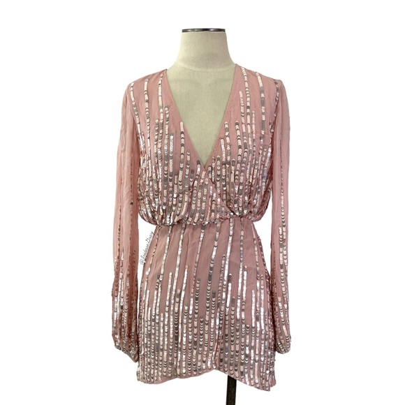Lovers + Friends- Poppy Sequin Mini Dress in Blush Size XS.